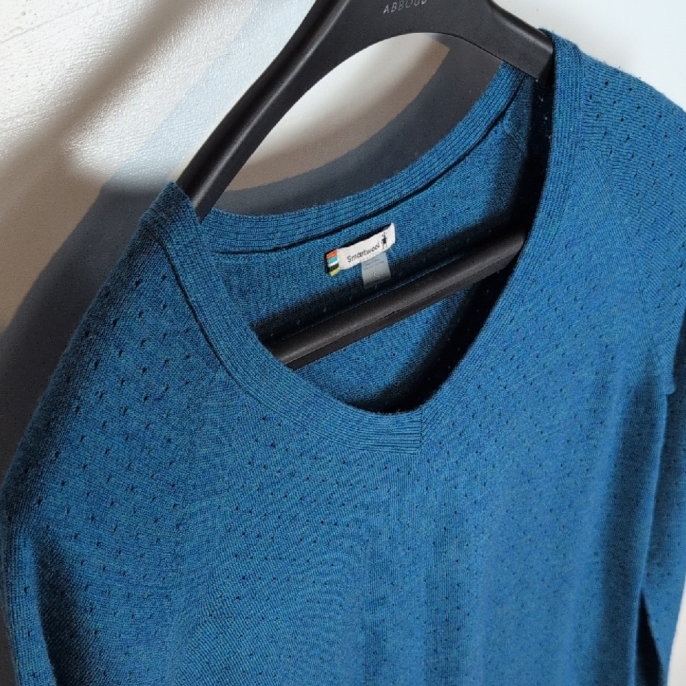 Smartwool V-Neck Long Sleeve Sweater in Teal - Picture 4 of 7